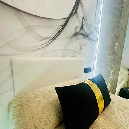 Imperivm Boutique Centro Parking Gratis דירה
